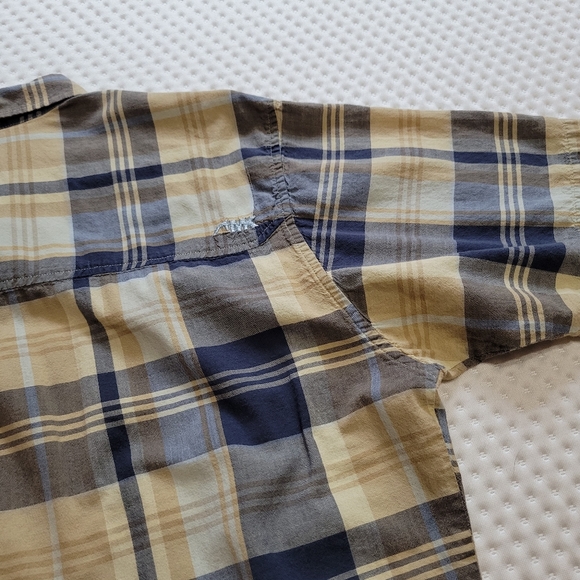 Mountain Khakis Plaid Short Sleeve Button Up - Picture 10 of 10